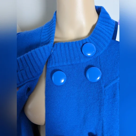 Cashmere Sweater Blue with Double Buttons Medium - Picture 2 of 9